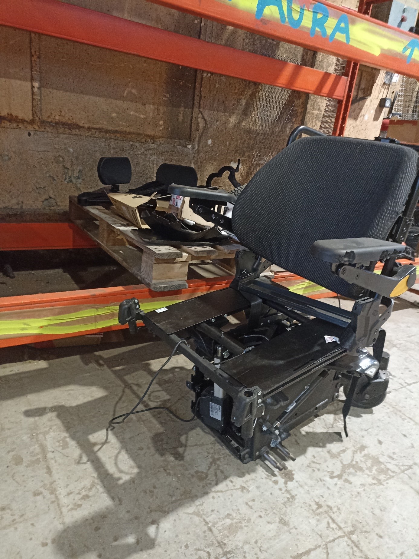 Fauteuil désossé